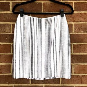 White House Black Market Skirt
